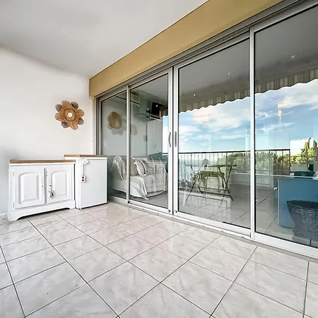 Apartman Vue Sur Et Iles Du Levant