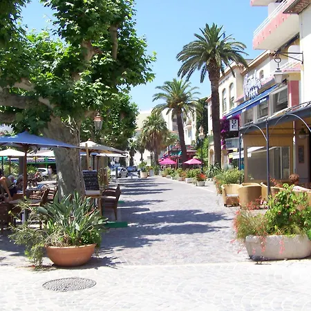 Vue Sur Et Iles Du Levant Apartman