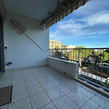 Апартаменты Vue Sur Et Iles Du Levant